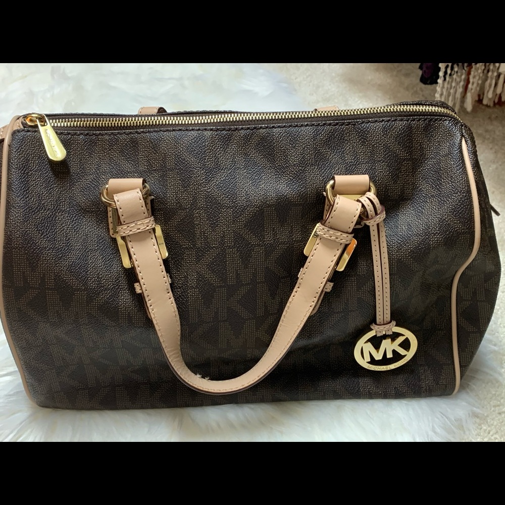 Michael Kors Satchel handbag